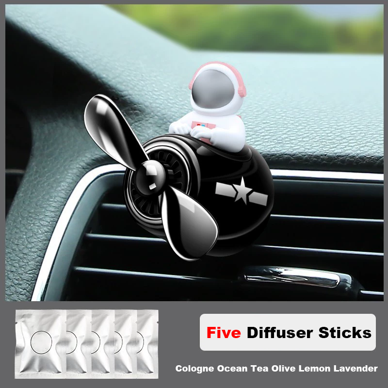 Car air vent clip with astronaut - shaped perfume holder, an air - conditioner - mounted decorative and fragrant accessory for cars